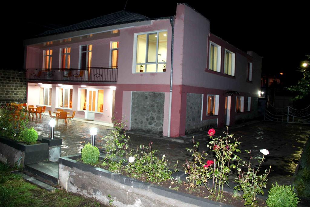 Zanger Hotel Goris Exterior foto